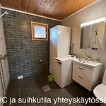 Gospodarstwo wiejskie Vanha Ristola Huone- Ja Aittamajoitus *